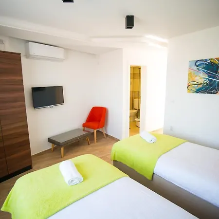 Apel Luxury Apartment Nis Exterior photo